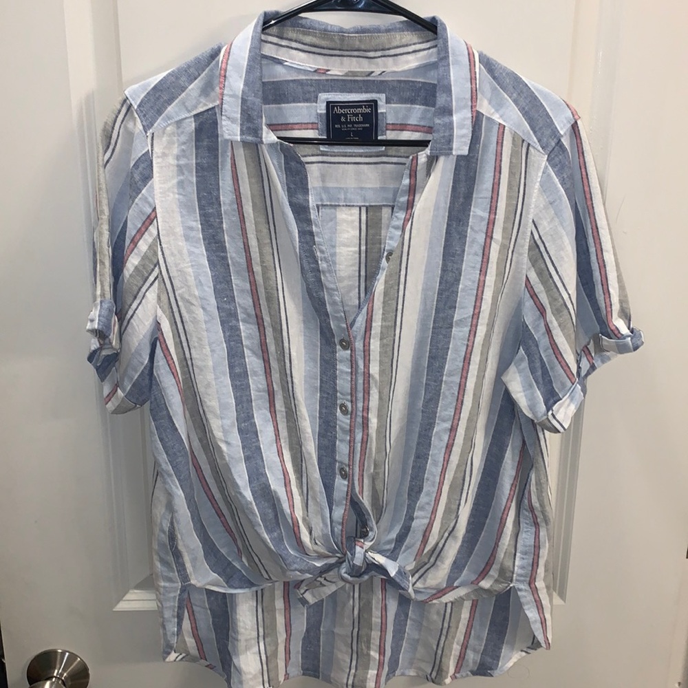 A&F Beachy Blouse